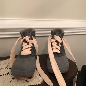 Women’s Camp Water Resistant Boot w/Thinsulate